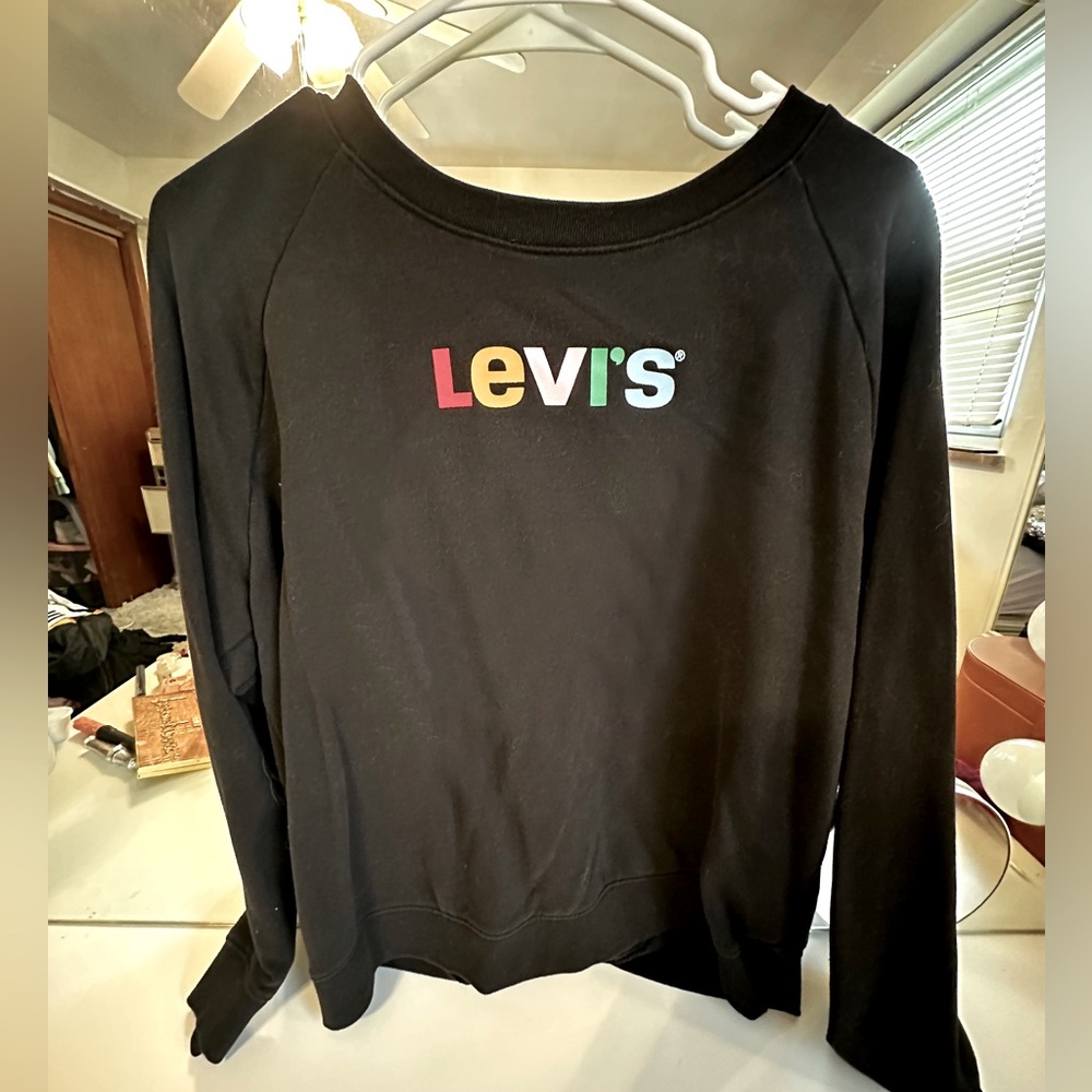 Levi’s Sweatshirt